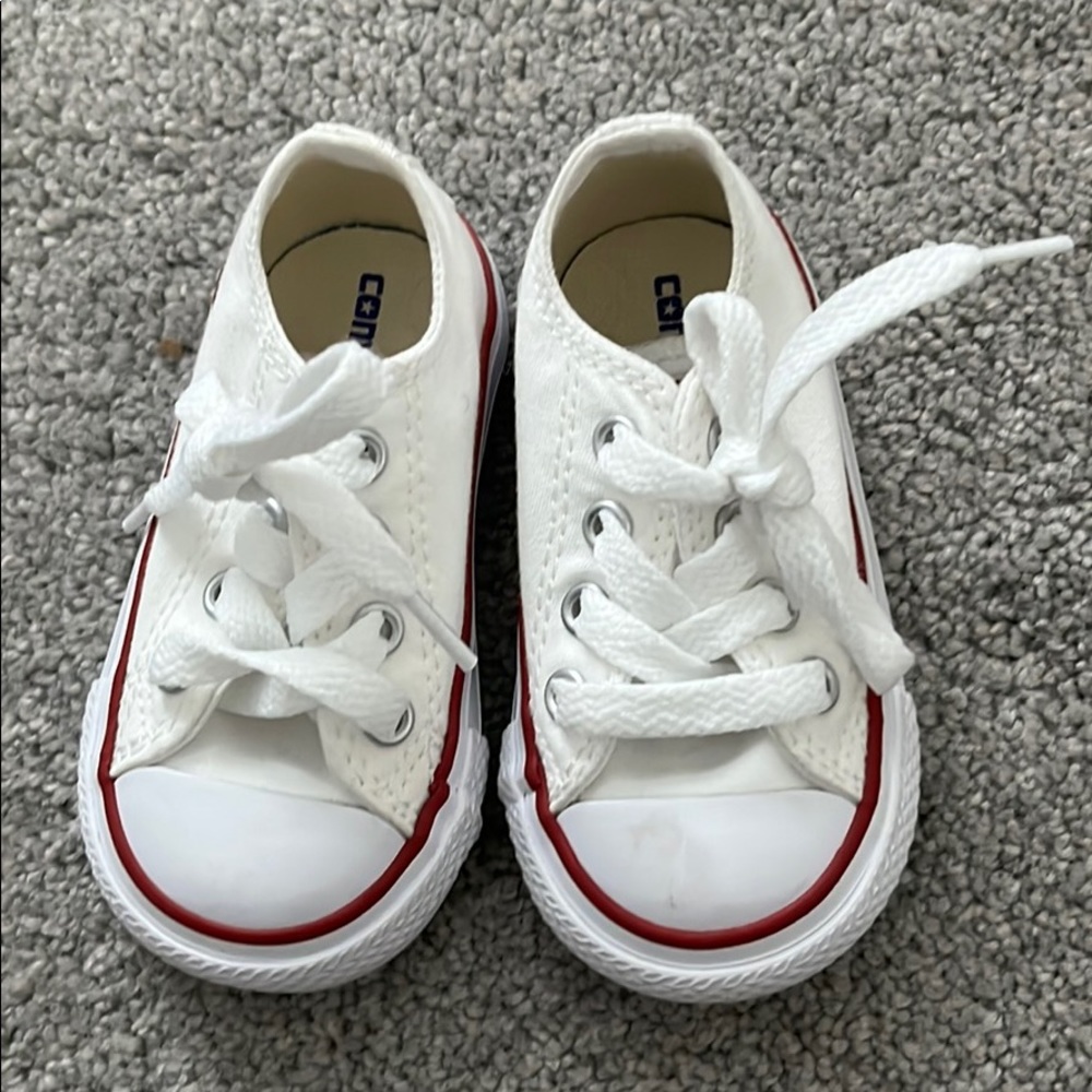Toddler converse shoes